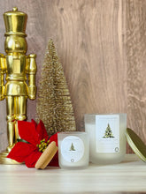 Load image into Gallery viewer, Christmas Tree Luxury Candle