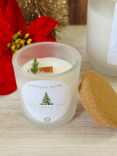 Load image into Gallery viewer, Christmas Tree Luxury Candle