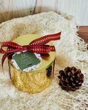 Load image into Gallery viewer, Christmas Tree Luxury Candle
