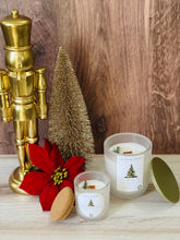 Load image into Gallery viewer, Christmas Tree Luxury Candle
